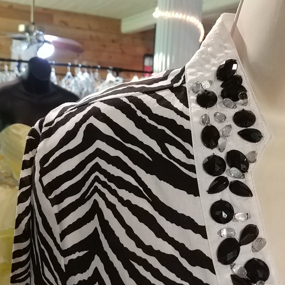 Katherine New York top - Picture 3 of 10